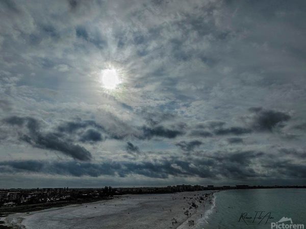 SIESTS BEACH SKY